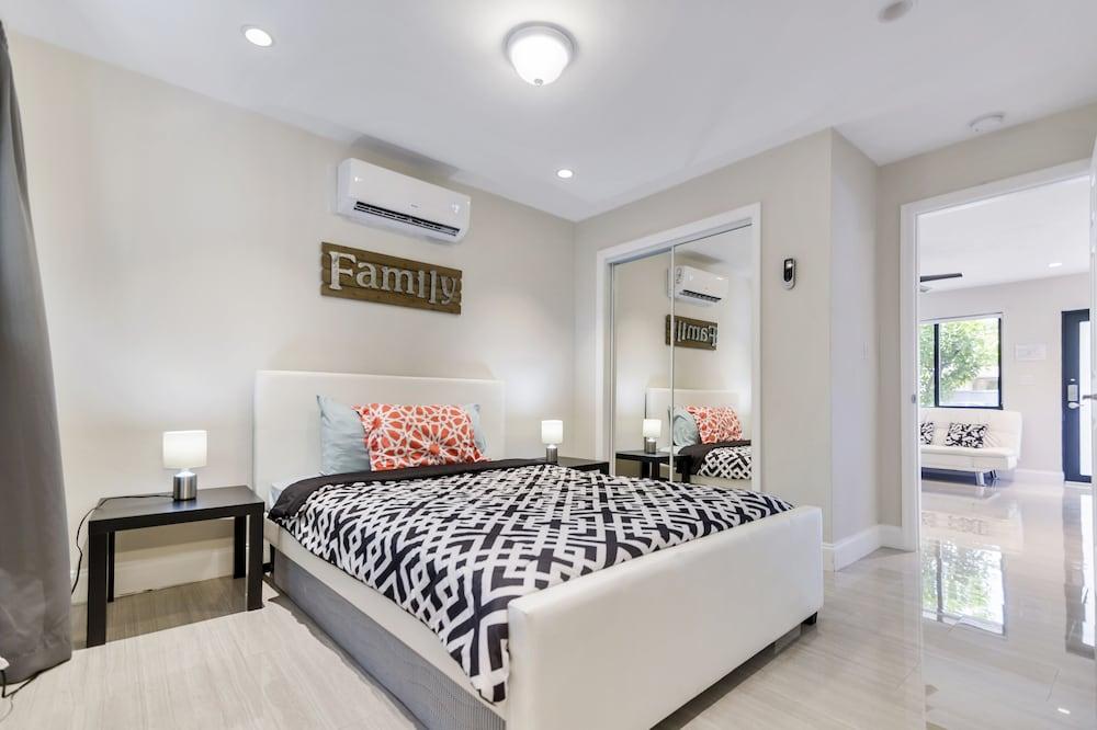 ألاني باي كوندوس فورت لودردال غرفة