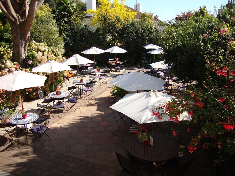 أولد بانك هاوس هوتل المنطقة الخارجية