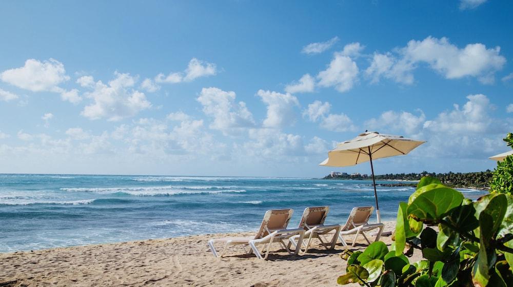 لاس فيلاز أكيومال 3 بي 12 باي سكاي رن الصورة الأساسية