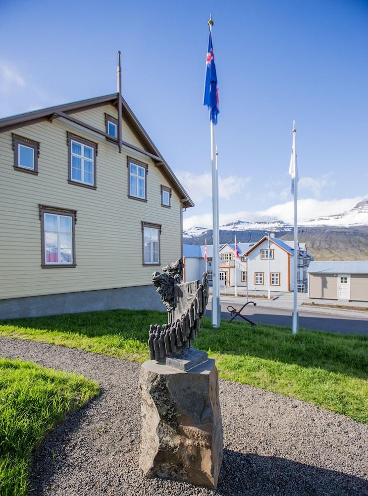 Fosshotel Eastfjords Exterior