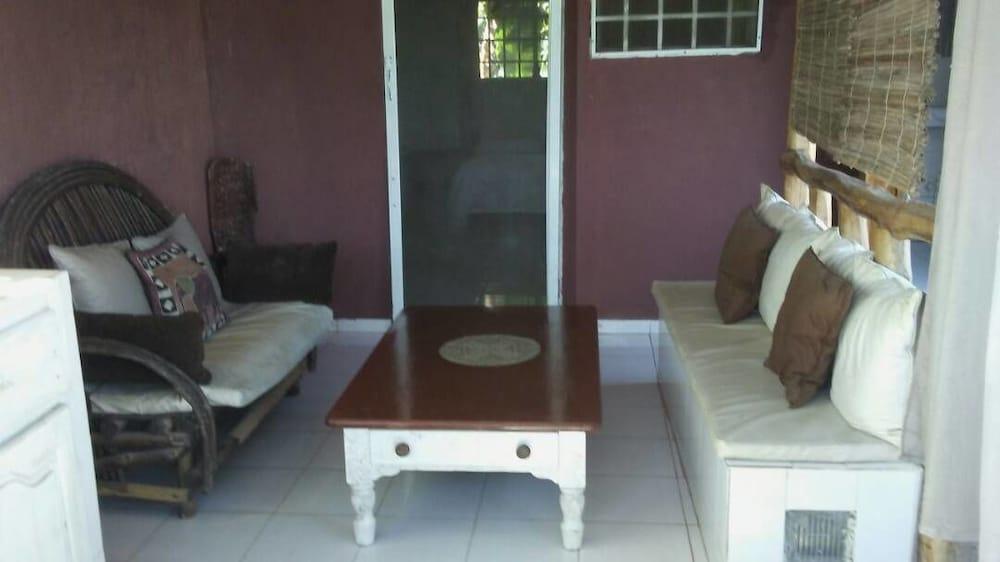 لو كريول هايداواي منطقة الجلوس في الردهة