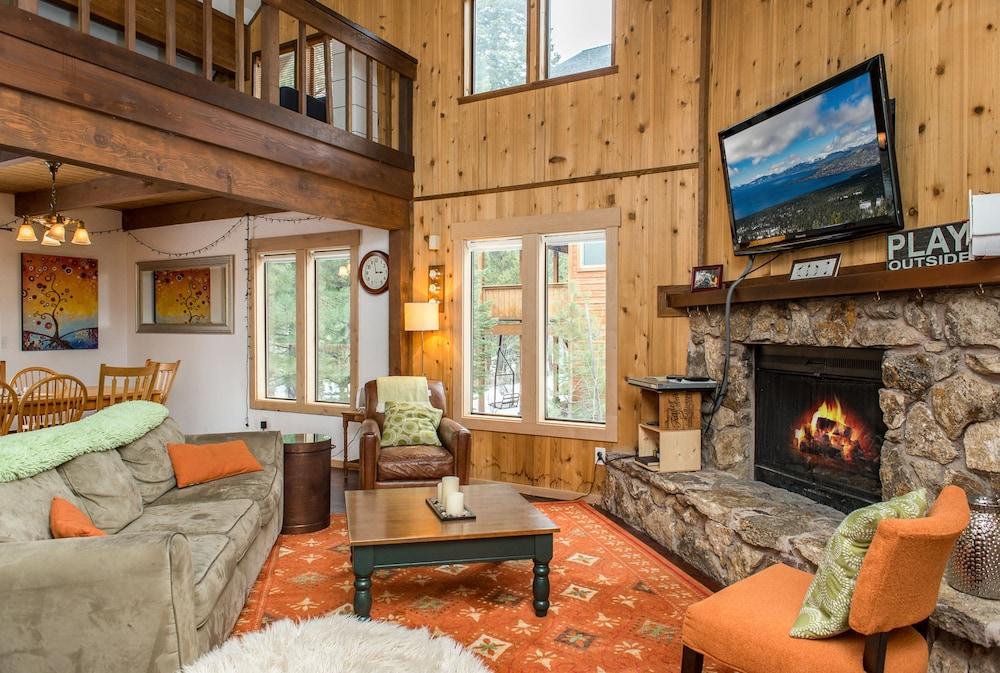 Rustic and Inviting in Tahoe Donner by RedAwning Featured Image