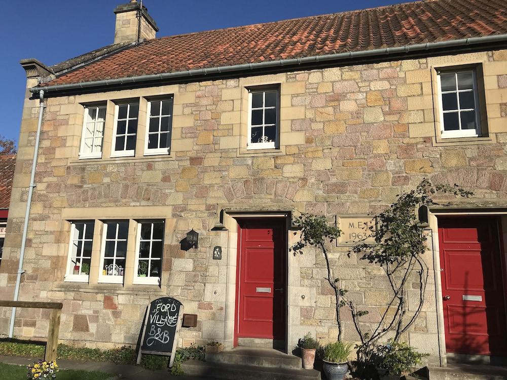 Ford Village Bed & Breakfast