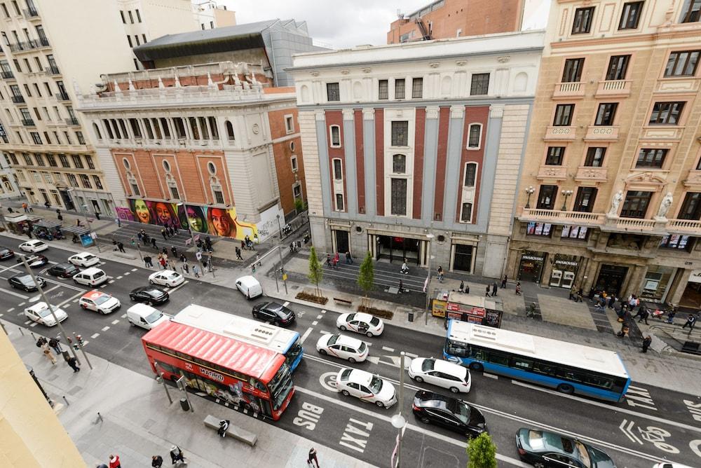SmartRental Collection Gran Via Centric Exterior