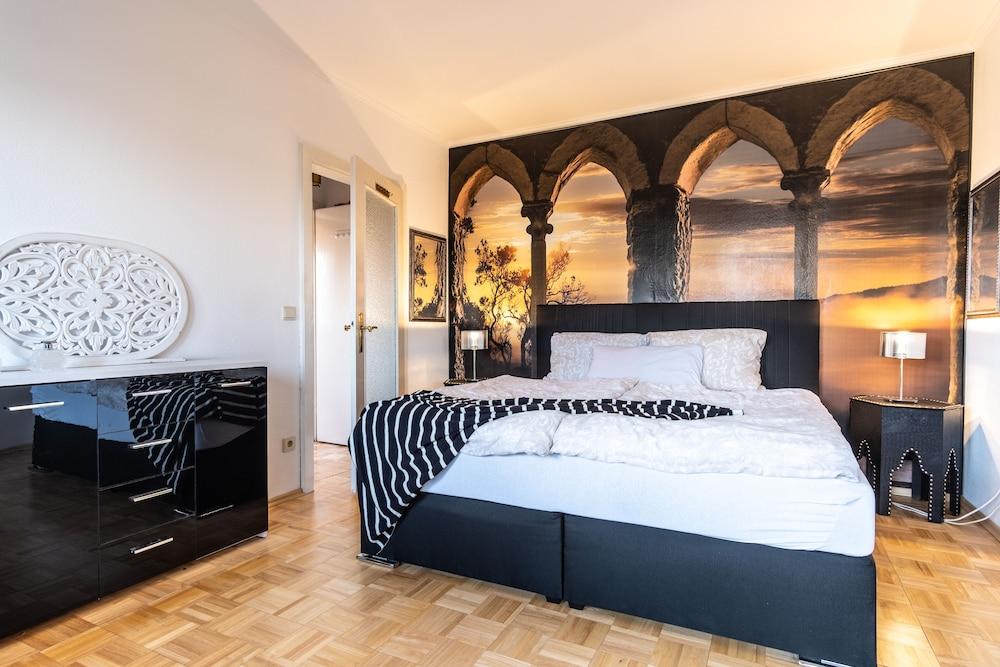 جيموتليشز هاوس ميت جارتين أوند بالكون الصورة الأساسية