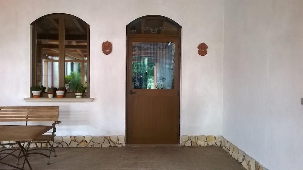 Agriturismo Vemi Exterior detail