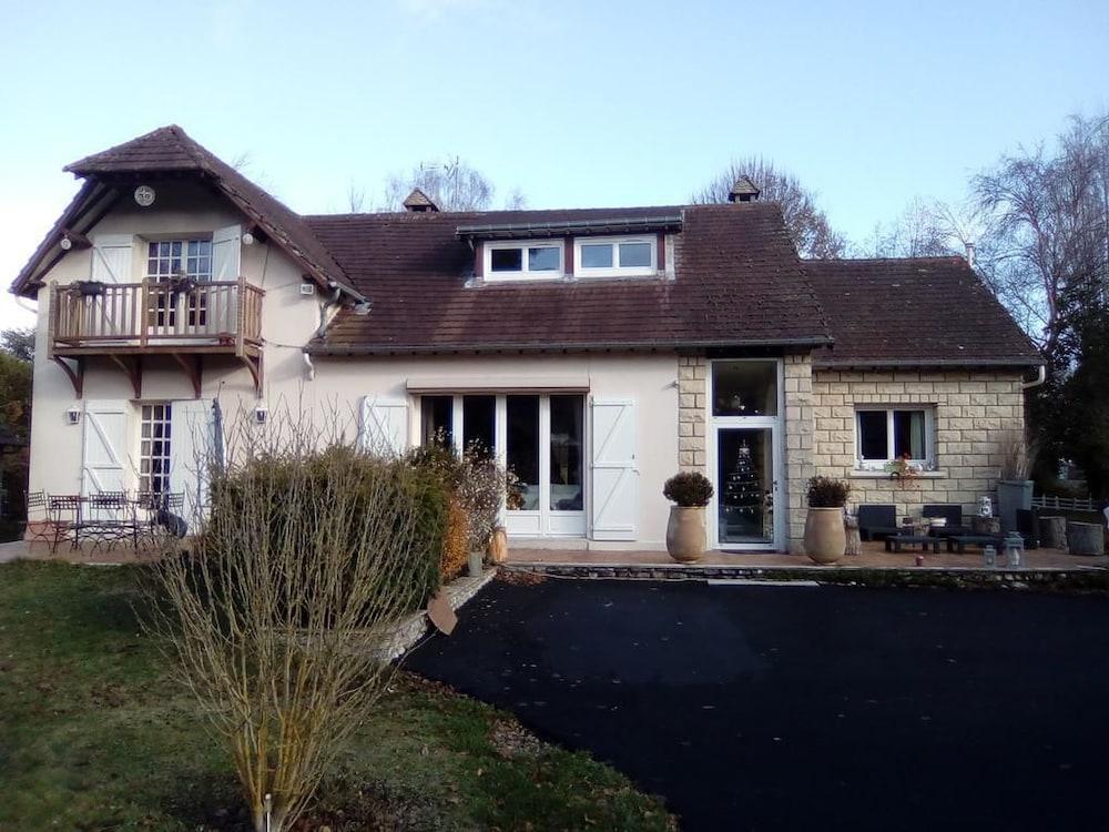 أفري دو باي أو بور دو لور