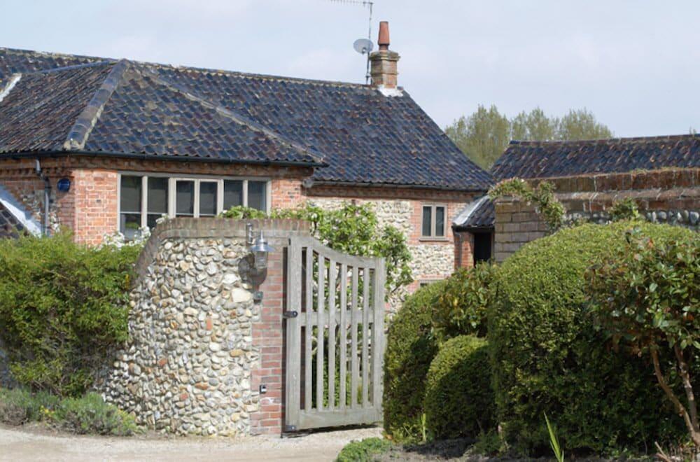 Reeds Barn