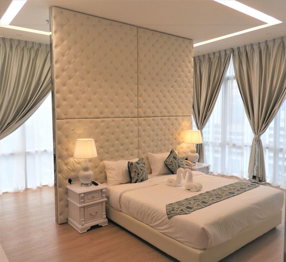 توب هوليداي هوتل ماينز سري كمبانجان