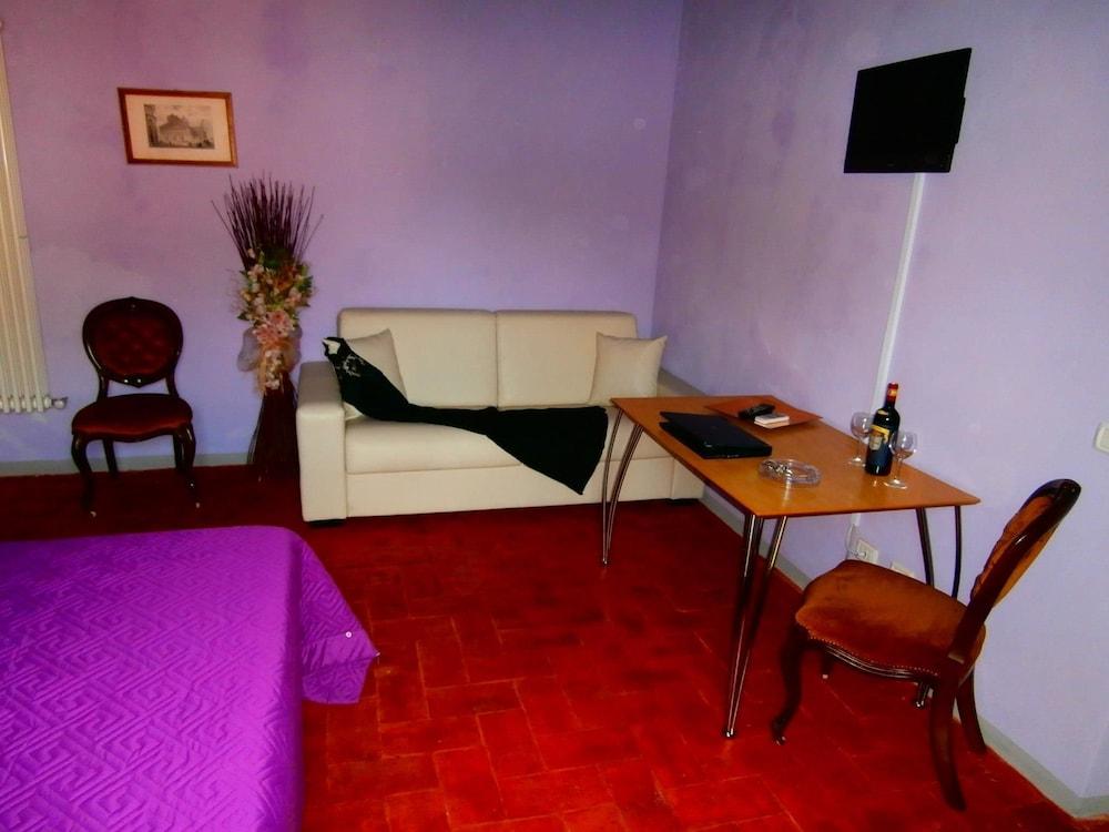Bed and Breakfast La Torretta Room