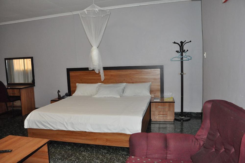 Chilambula Lodge Featured Image