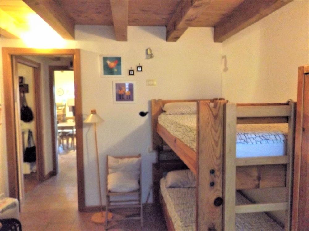 كاسا كانيفيني جاردا غرفة