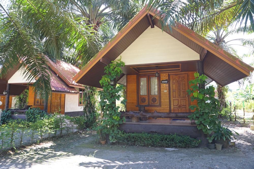 Nampueng Resort Exterior