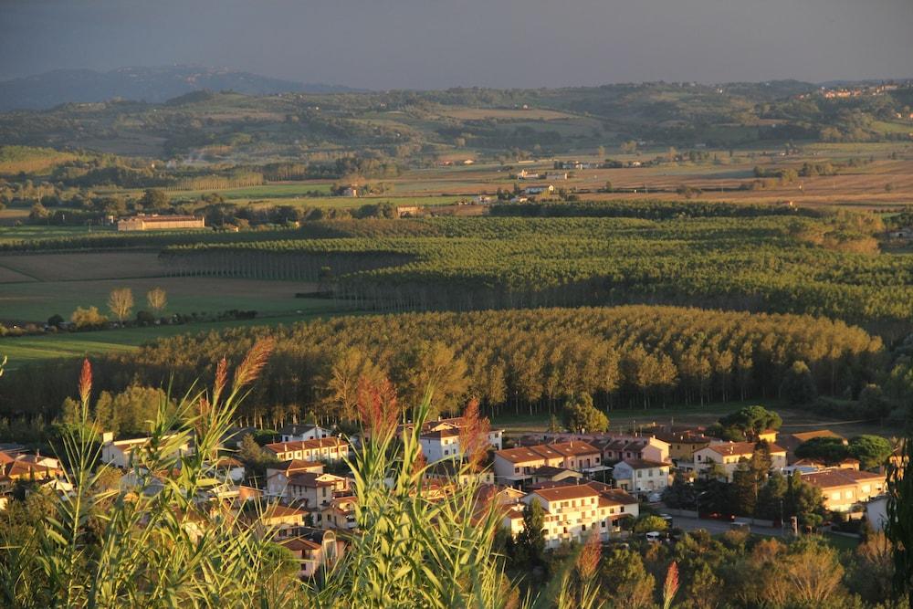 Albergo Montechiari Aerial View