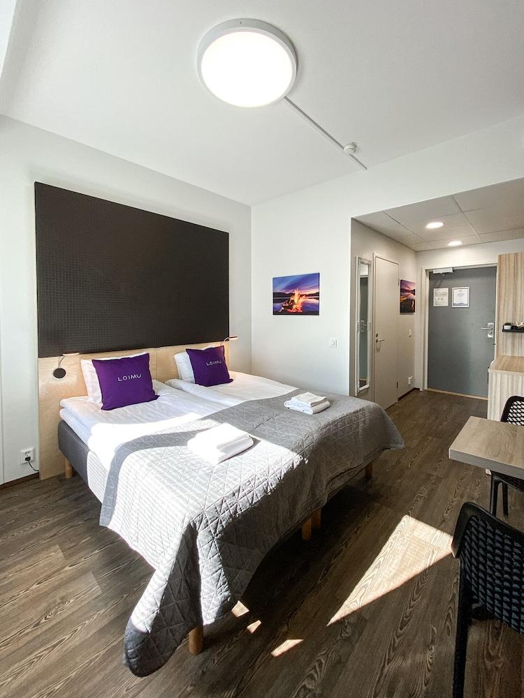 Hotelli Loimu Room