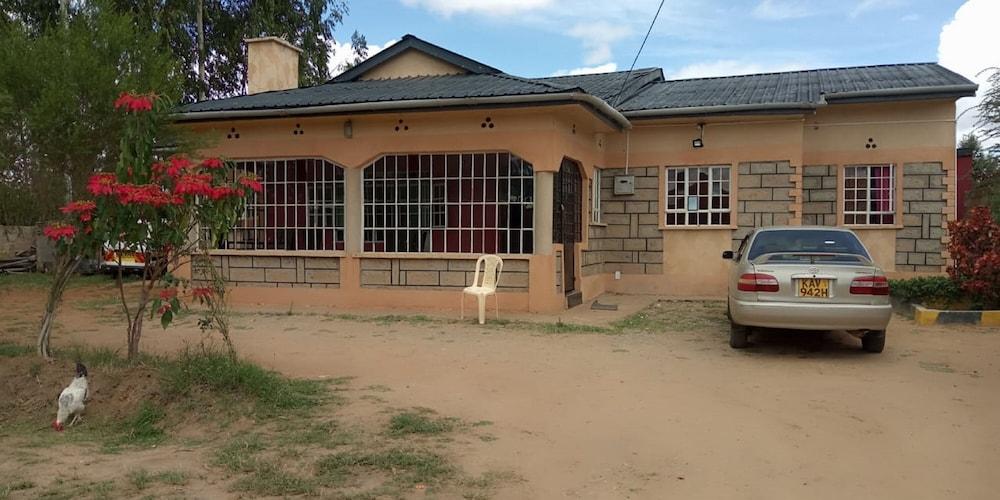 Joppers Guest House Featured Image