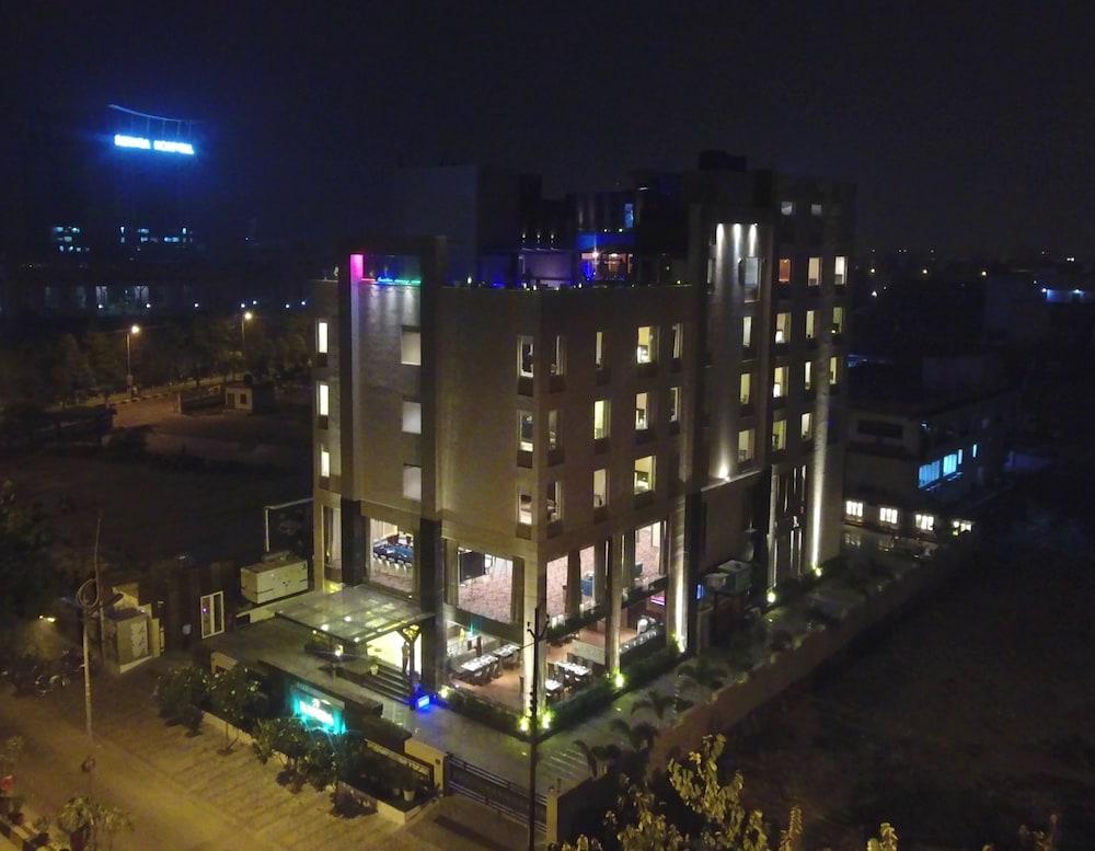 Hotel Ranbirs