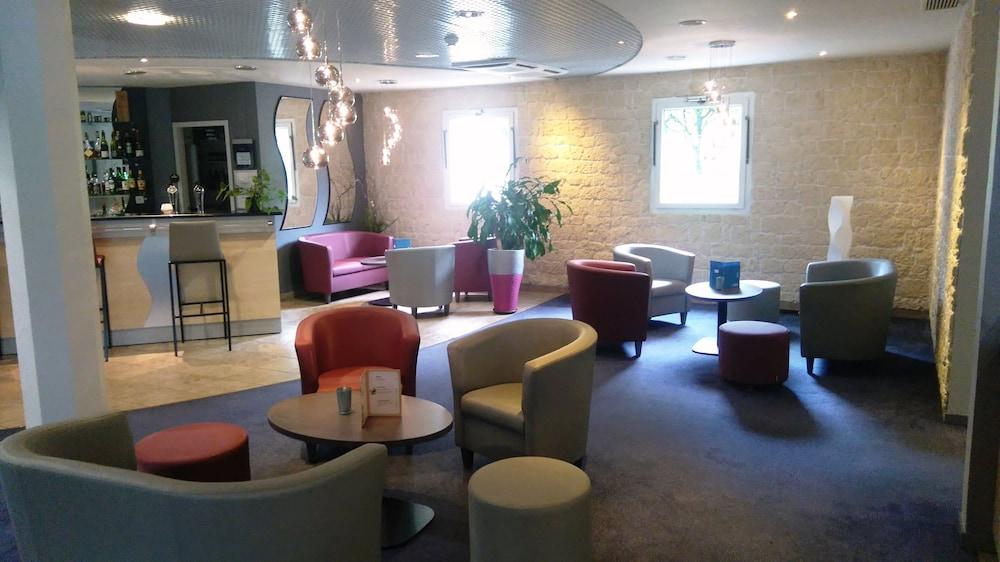 هوليداي إن إكسبريس جرينوبل - بيرنين منطقة الجلوس في الردهة