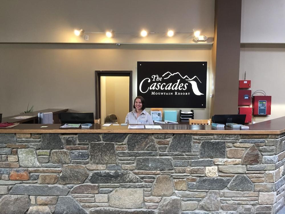 كاسكادز ماونتن ريزور ، آن أسيند كوليكشن هوتل منطقة الاستقبال