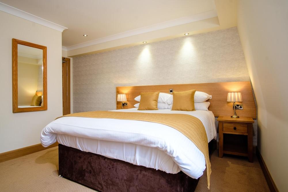 ذا فيكتوريا هوتل