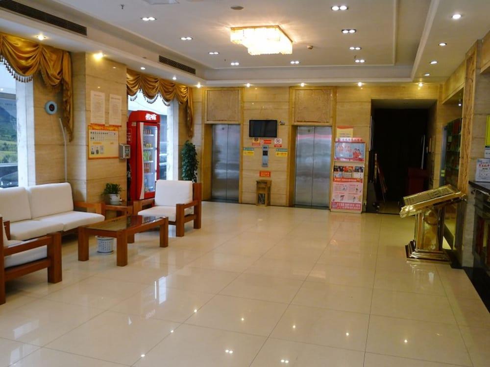 GreenTree Alliance Tongling Walking Street Yayuan Hotel