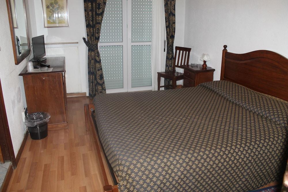 Albergo Vittoria Room