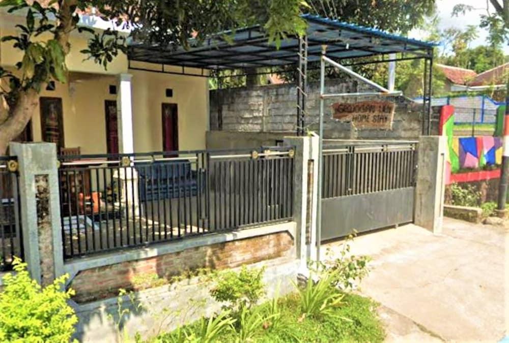 Mampir Kawah Ijen Guest House Exterior