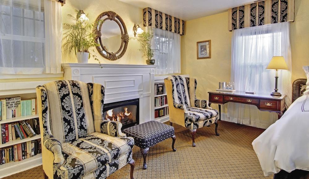 بابلينج بروك إن غرفة