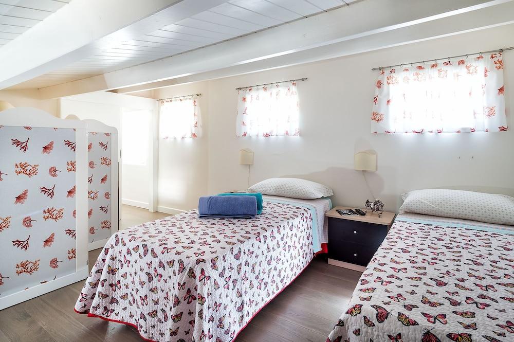 Donnalucata Suite Room