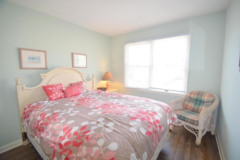 Barracuda 4 Room