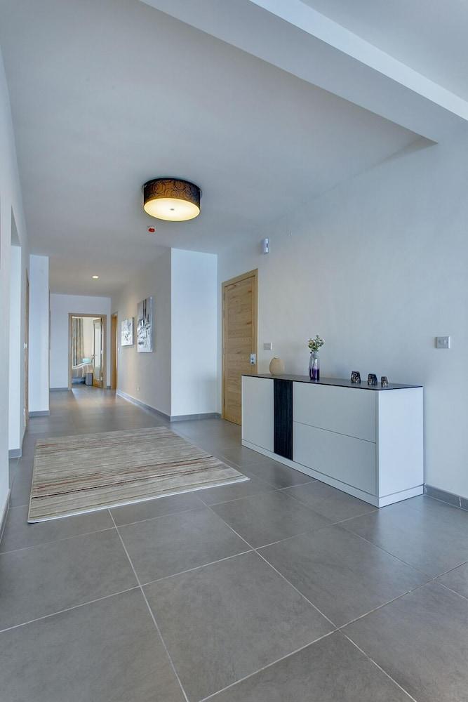 Pure Luxury Apartment With Pool Interior Detail