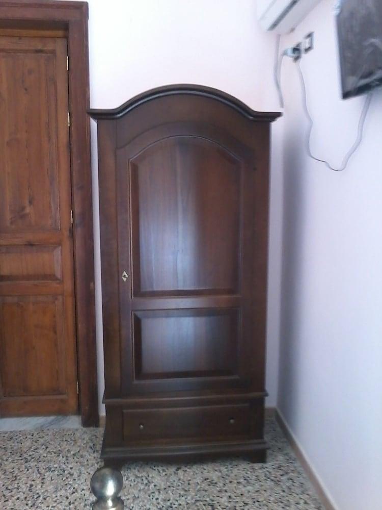 باتارا بد آند بريكفاست داخلي