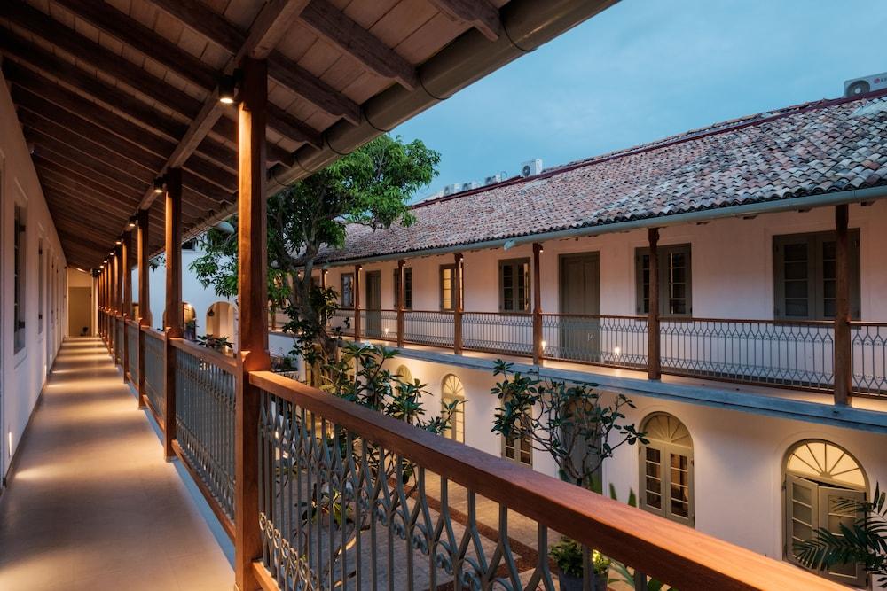 Fort Bazaar Featured Image