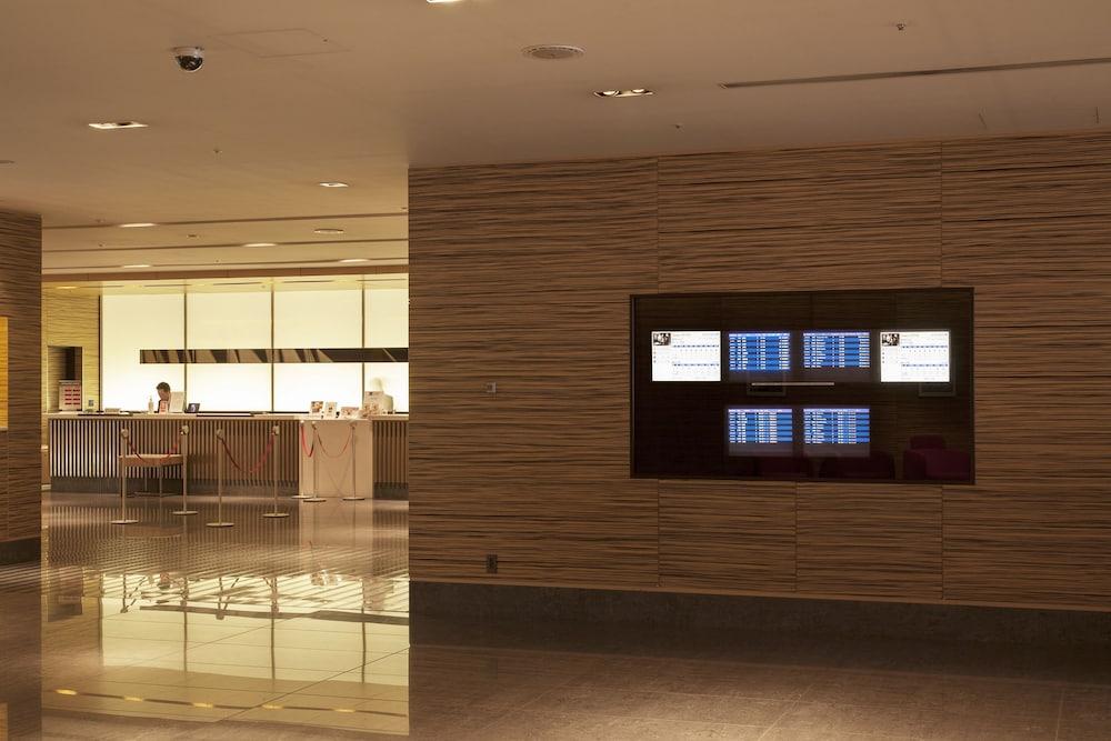 Haneda Excel Hotel Tokyu - Haneda Airport Terminal 2 Lobby