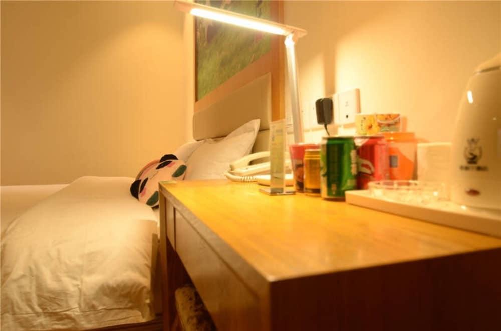 Panda Club Jiaotong University Branch Room