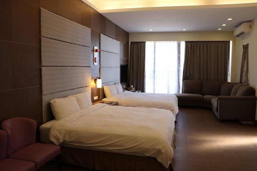 Spring Inn Room