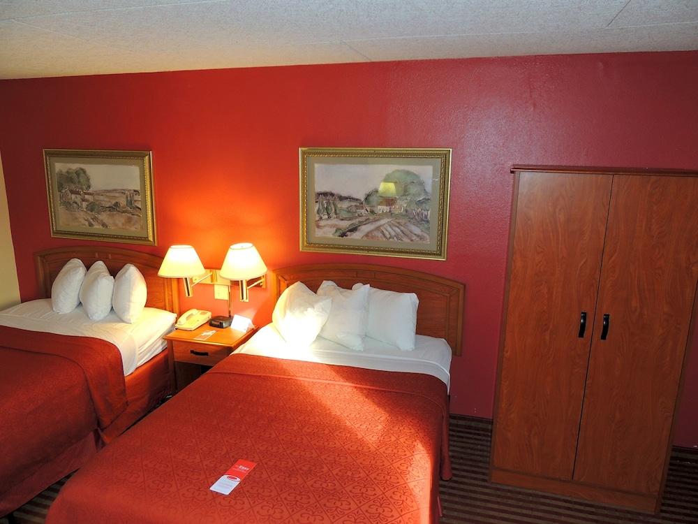 إيكونو لودج ويكلايف - شرق كليفلاند غرفة