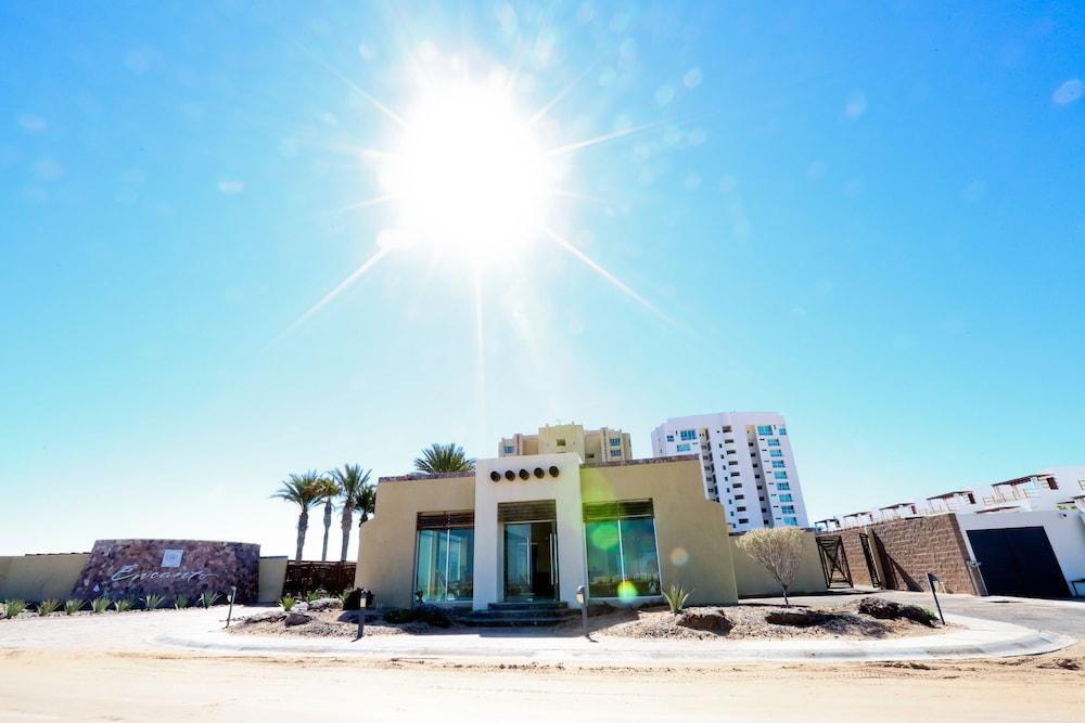 لونا بلانكا باي كيفويا المنطقة الخارجية