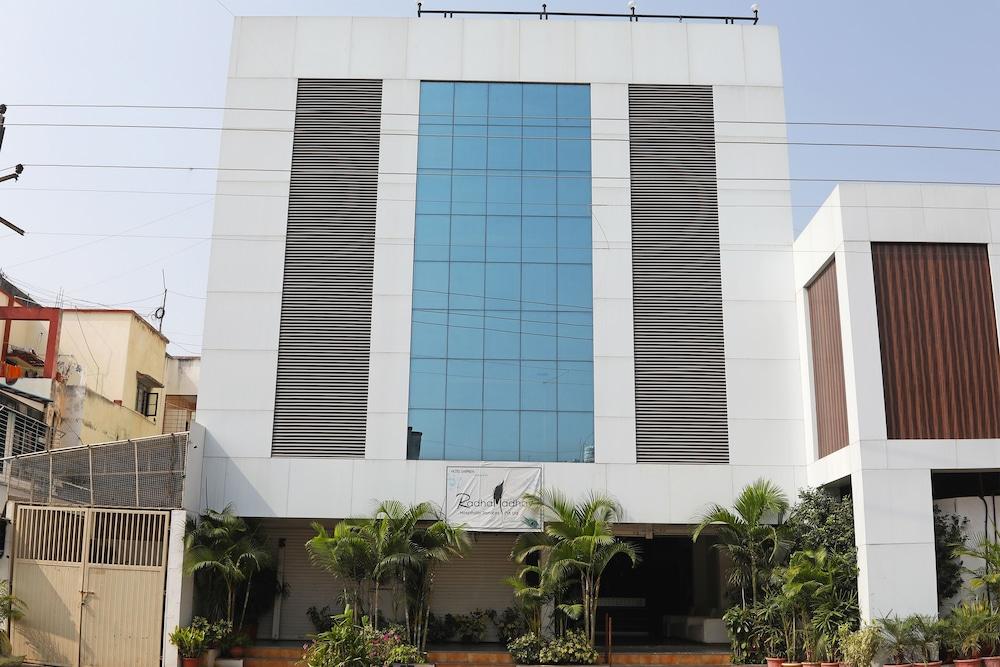 OYO 10671 Hotel Sai Prem