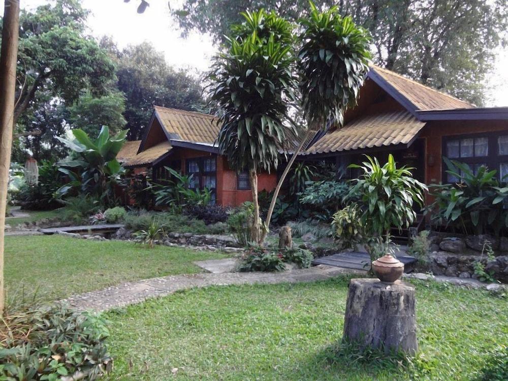 Areeya Phuree Resort Property Grounds