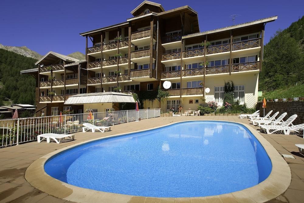 Hôtel du Hameau