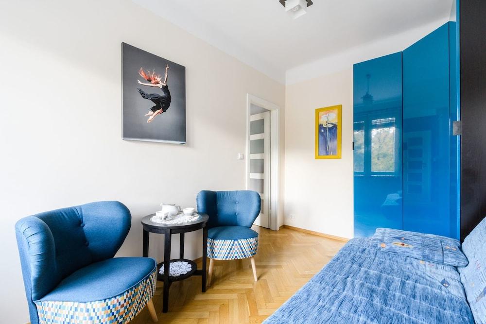 بي آند أو أبارتمنتس بلاتس ويلسونا الصورة الأساسية