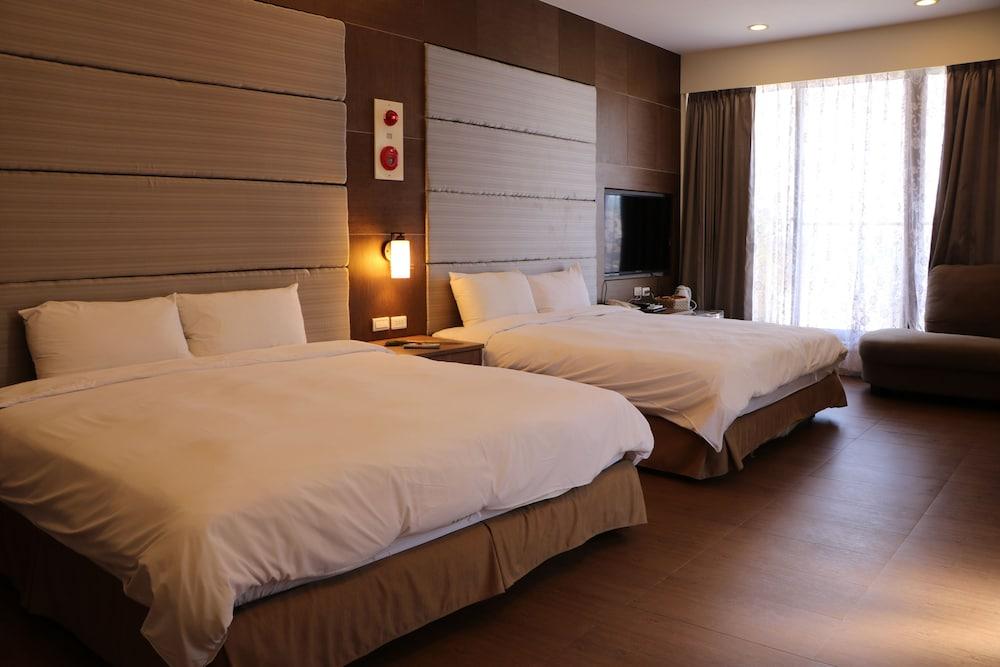 Spring Inn Room