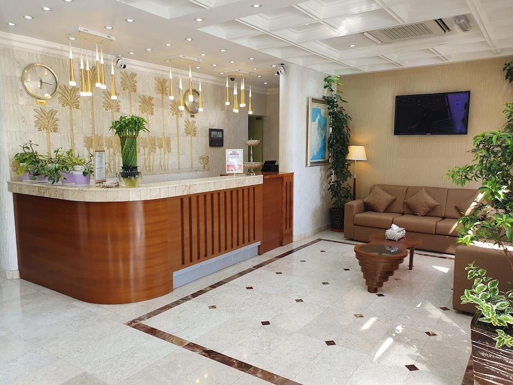 أجنجة فندق عمان بالم