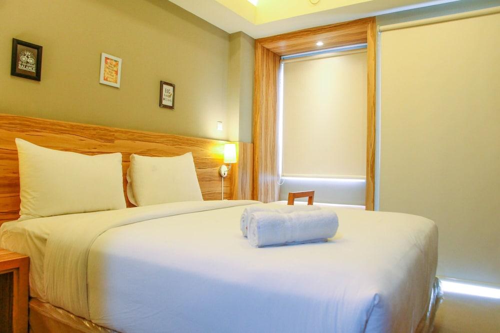 Comfortable Studio (No Kitchen) Apartment at Mustika Golf Residence