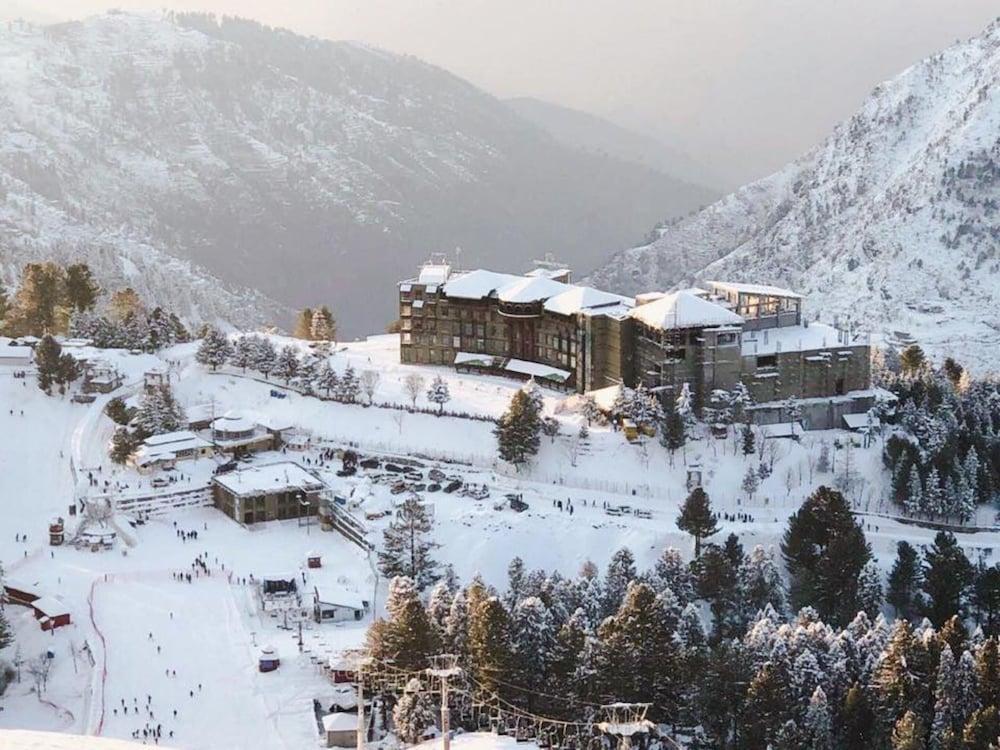 بيرل كونتيننتال هوتل مالام جابا منظر من الجو