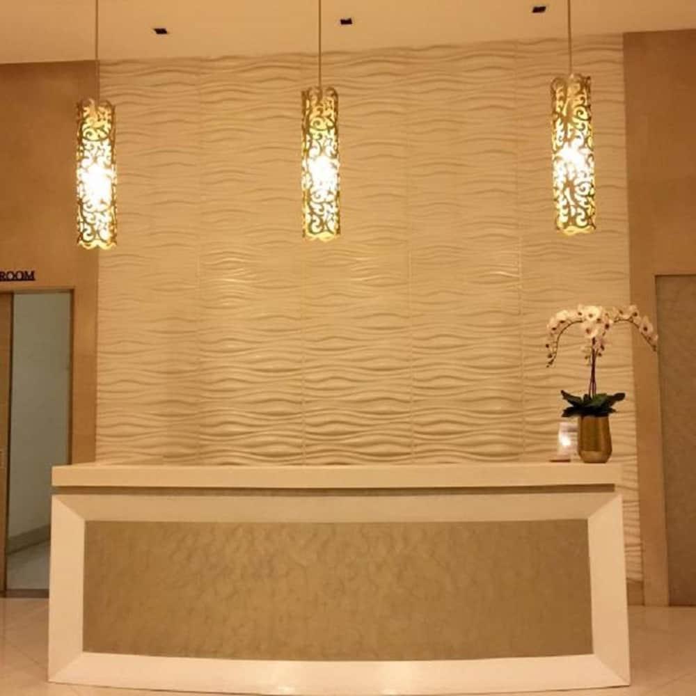 كوندو 101 آت نيو بورت سيتي منطقة الاستقبال