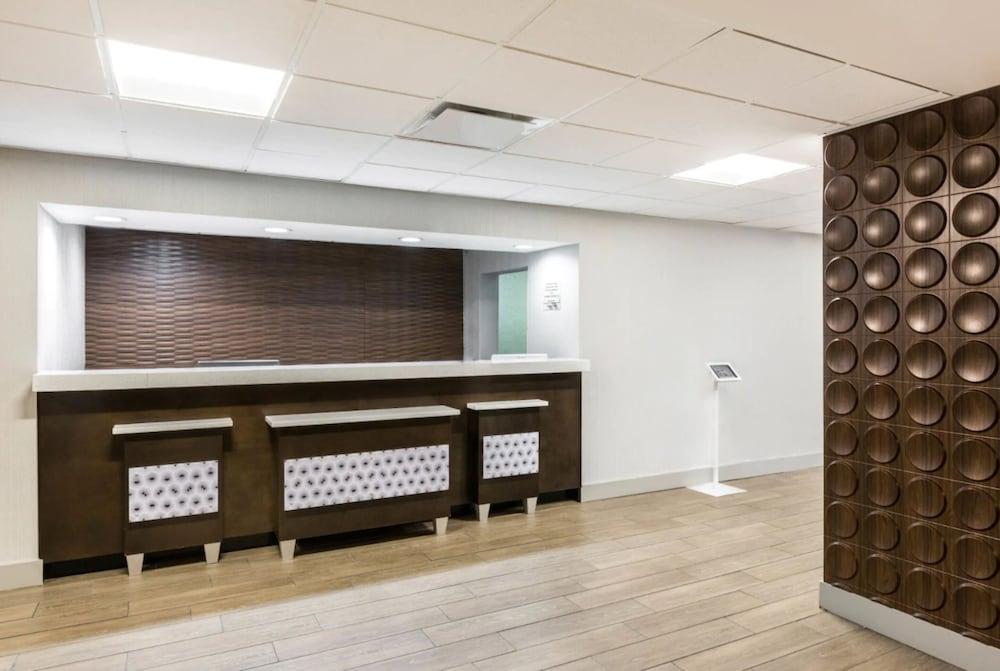 وين جايت باي ويندام جودليتسفيل منطقة الاستقبال