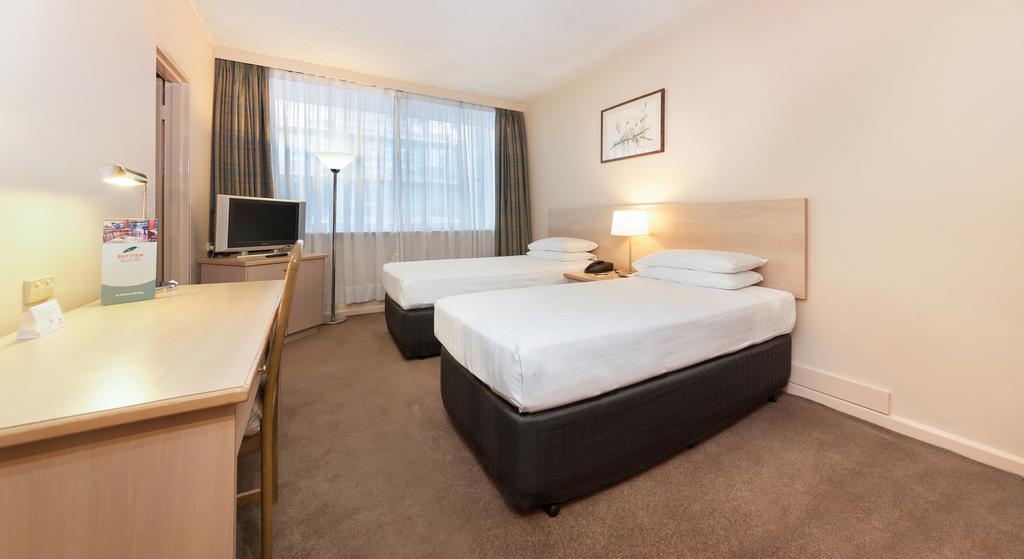 باي فيو أون ذا بارك أخرى