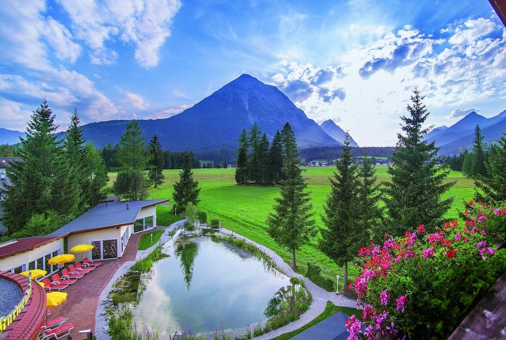 ألبينهوتل كاروينديل - للبالغين فقط حمام سباحة مكشوف